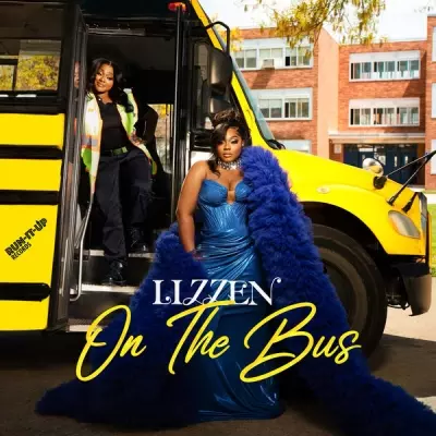Lizzen 2024 On The Bus 320